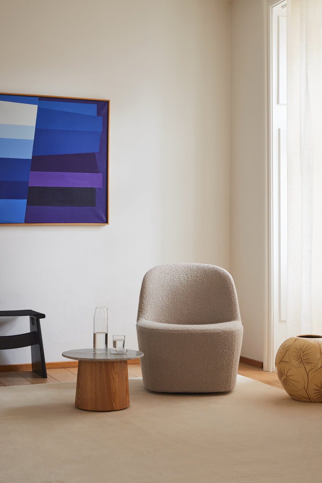Gomo Lounge Chair Fixed Base