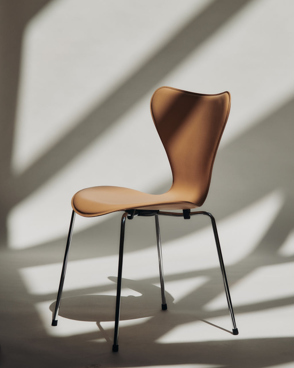 Series 7 Tailored Chair, Brown/Chromed