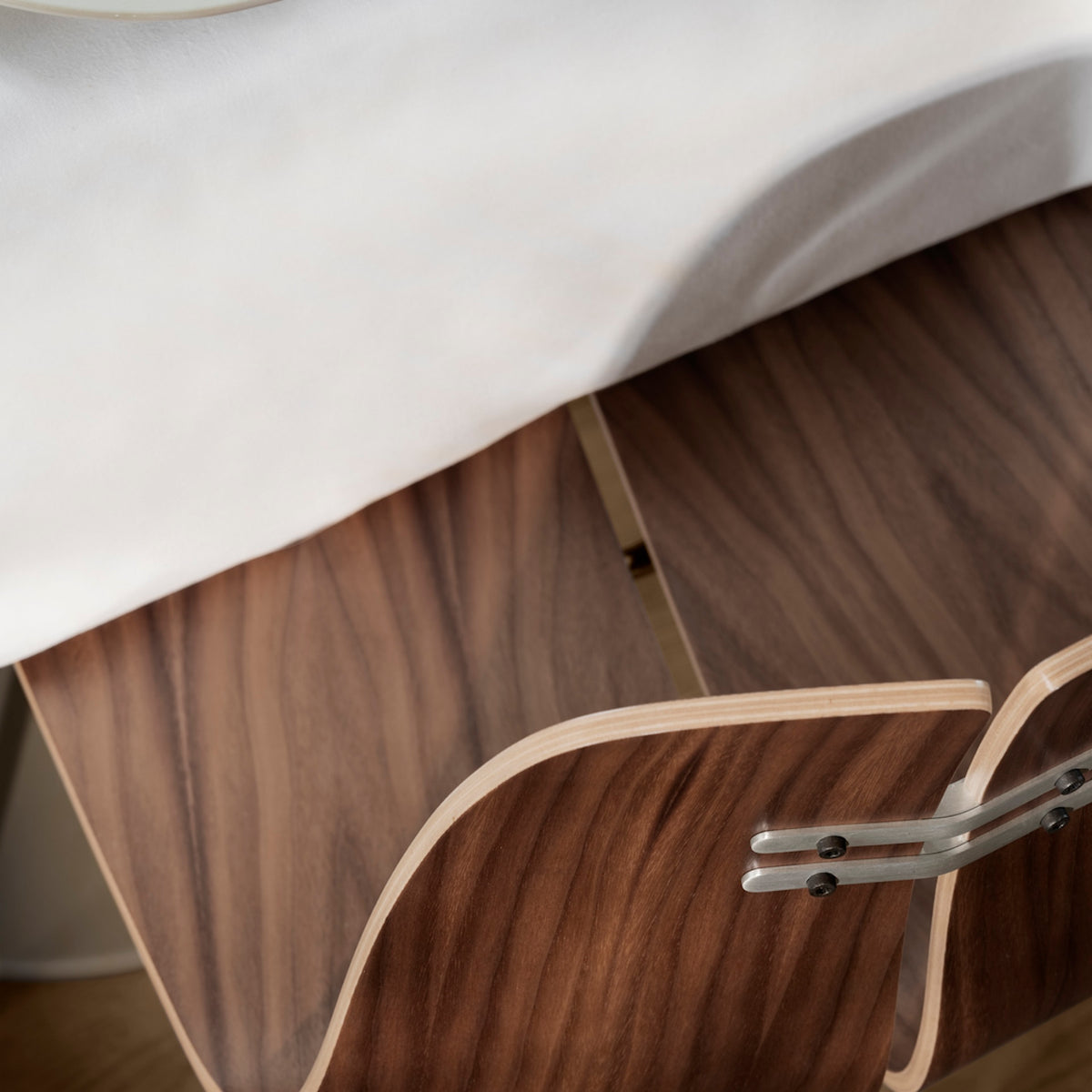 PK3 Chair, Oak/Chrome