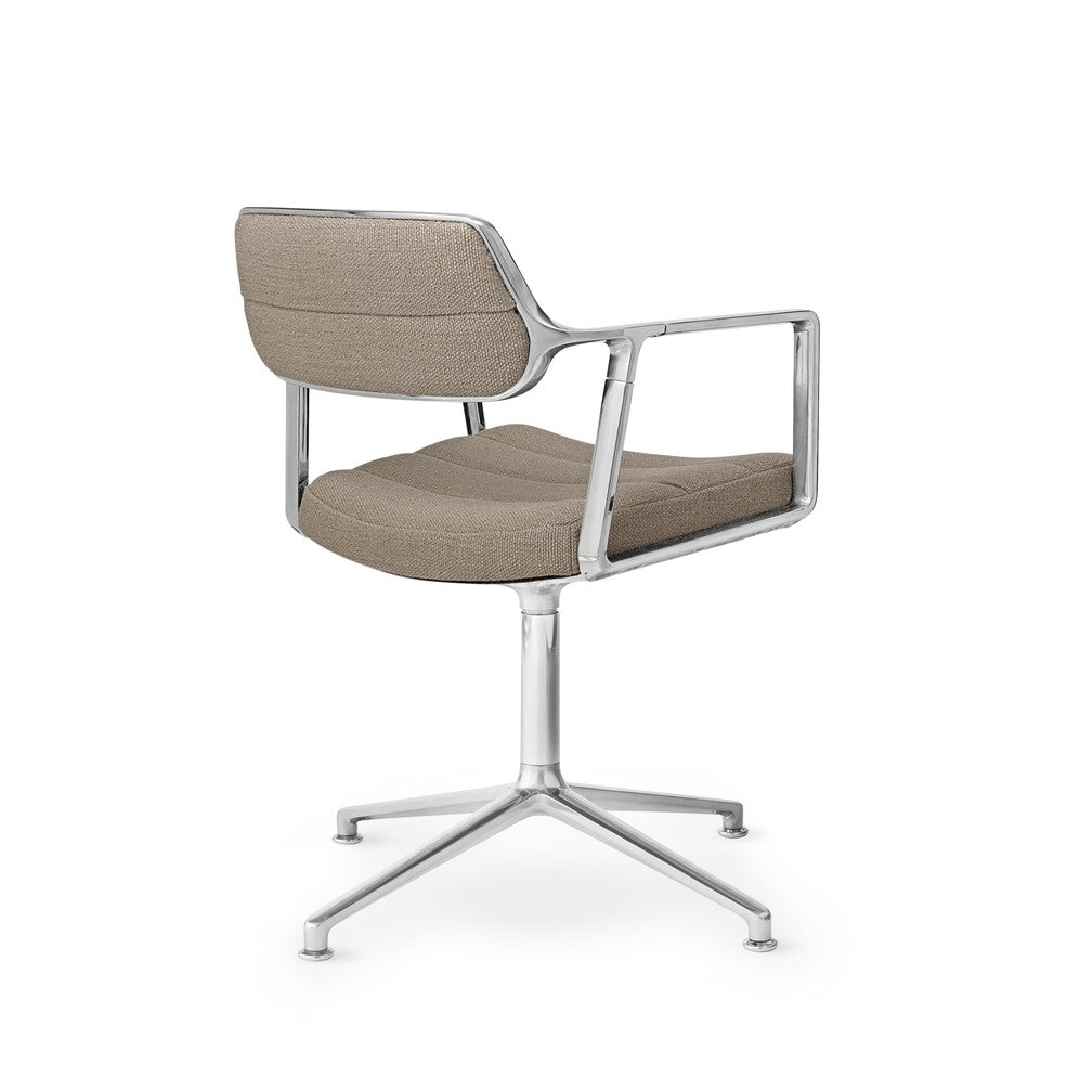Vipp453 Swivel Chair