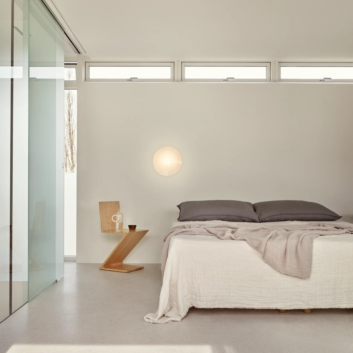 AJ Eklipta, Wall and Ceiling, 220mm.