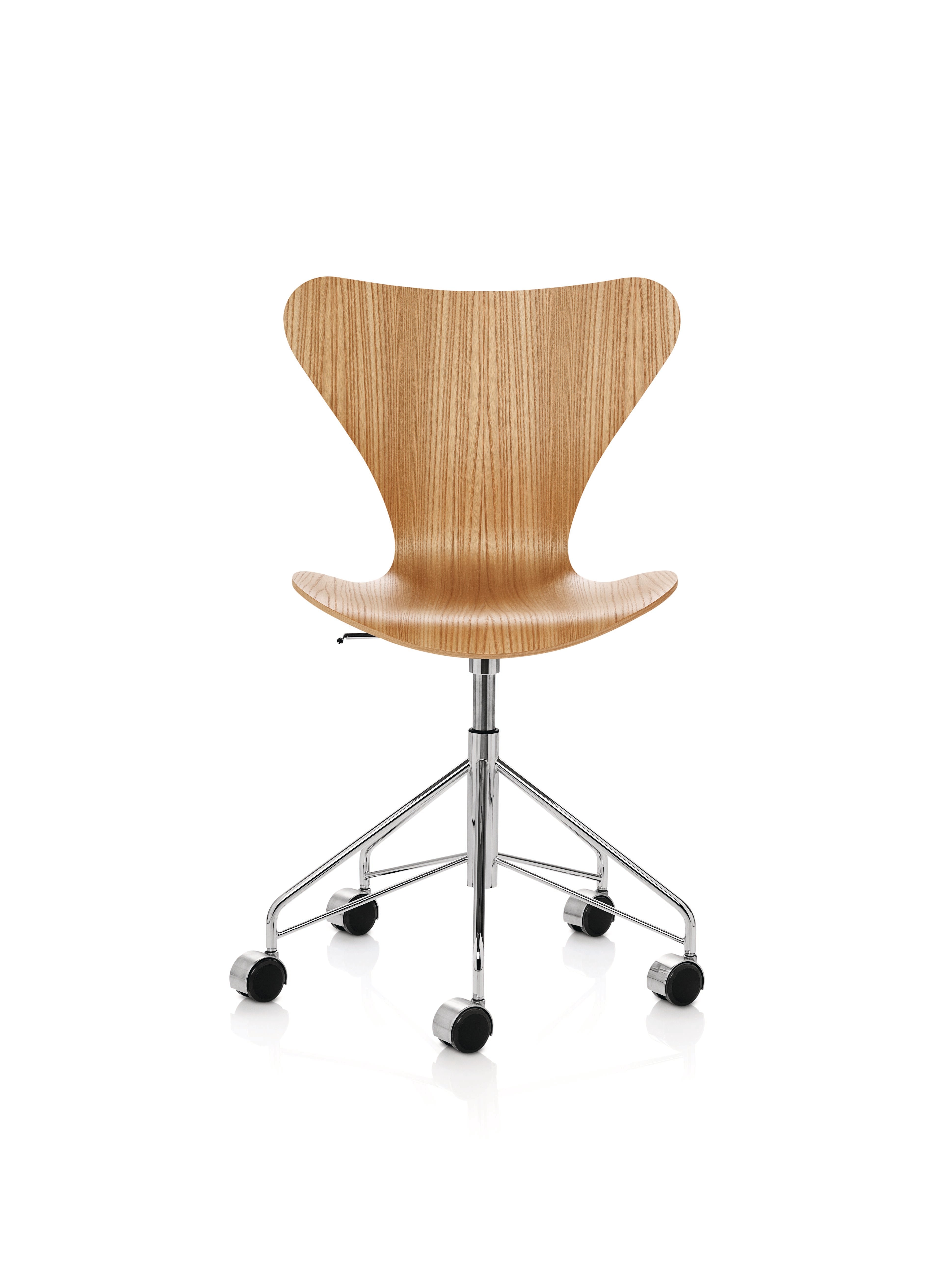Series 7 Swivel Chair, Unupholstered