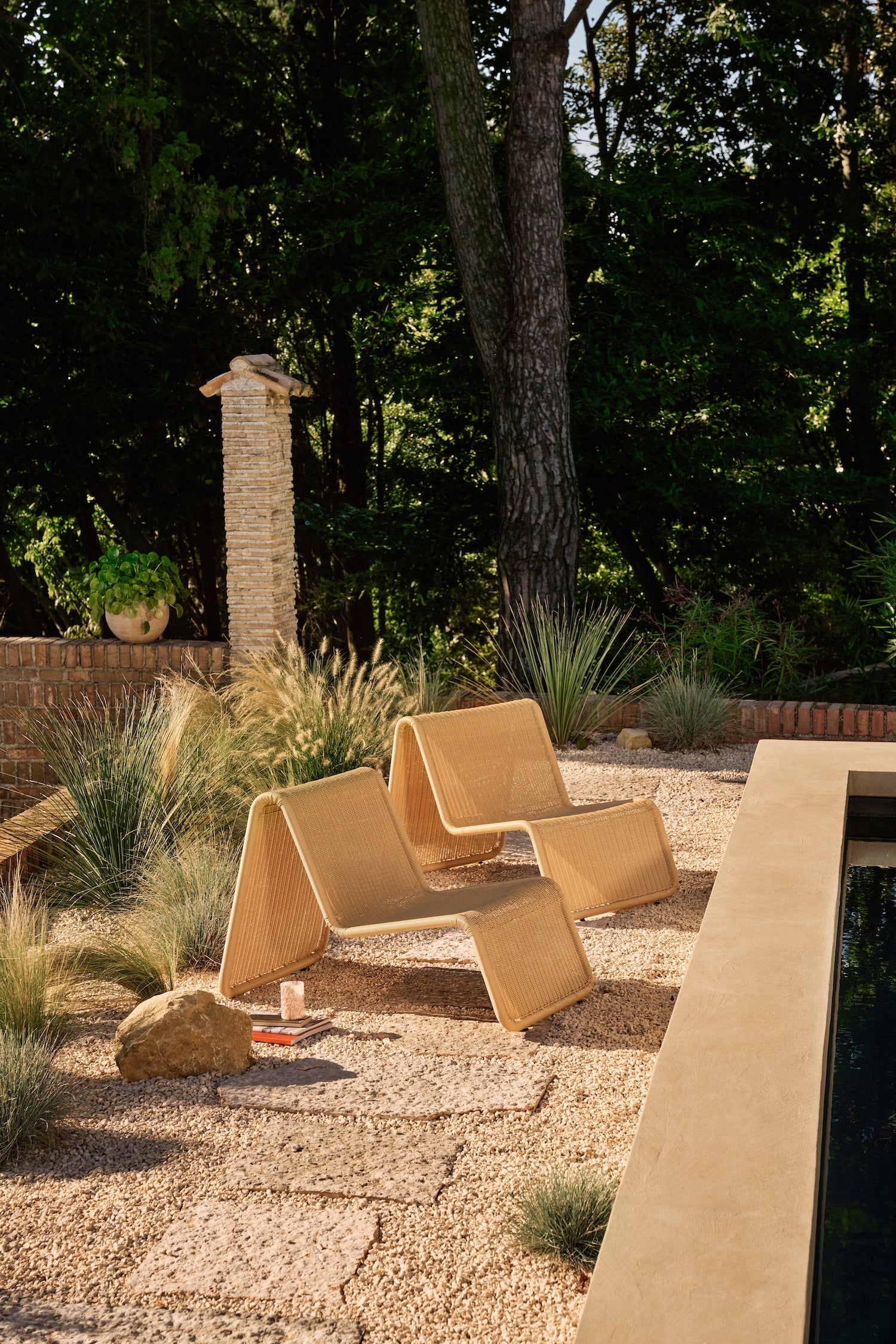 P3 Lounge Chair Outdoor