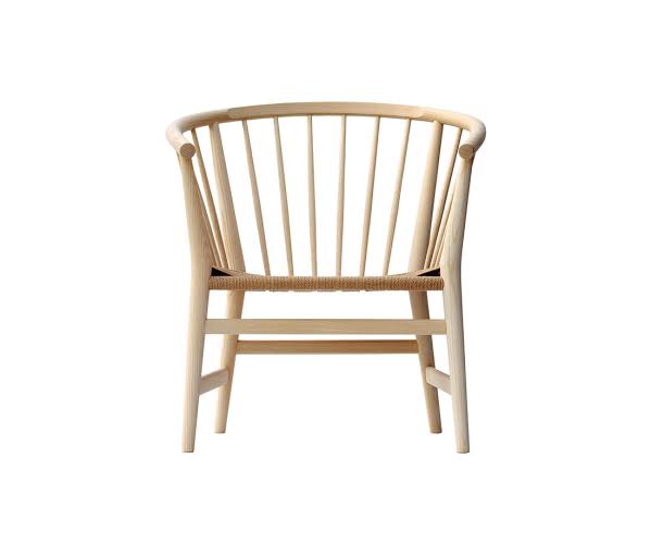 PP112 Easy Chair
